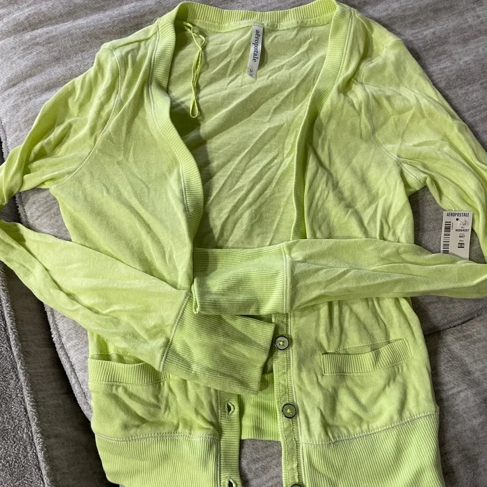 NWT, Areopostale, neon green sweater. - Picture 1 of 5